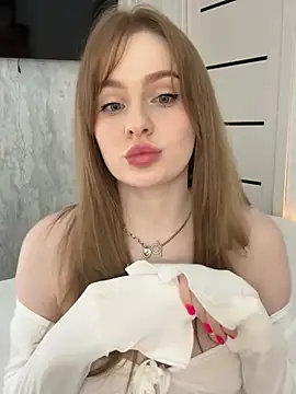 Snapshot of CaseyCumFace chatting on 01/22/25, 07:45 CaseyCumFace online show from 01/22/25, 07:45