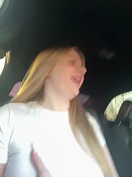 Snapshot of CaseyCumFace chatting on 10/31/25, 09:43 CaseyCumFace online show from 10/31/25, 09:43