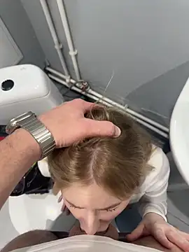 Snapshot of CaseyCumFace chatting on 11/26/25, 12:28 CaseyCumFace online show from 11/26/25, 12:28