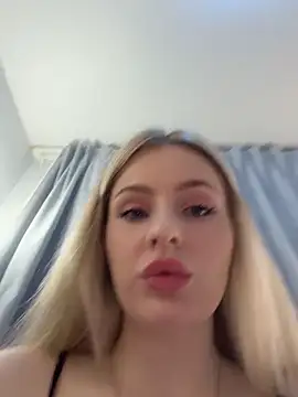 Snapshot of CaseyCumFace chatting on 05/20/26, 10:16 CaseyCumFace online show from 05/20/26, 10:16