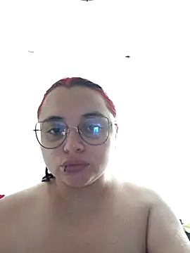 Snapshot of CURVY-HORNY chatting on 12/20/25, 05:31 CURVY-HORNY online show from 12/20/25, 05:31