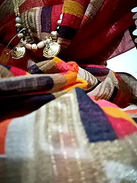 Snapshot of Cute-chinny chatting on 02/05/25, 12:42 Cute-chinny online show from 02/05/25, 12:42