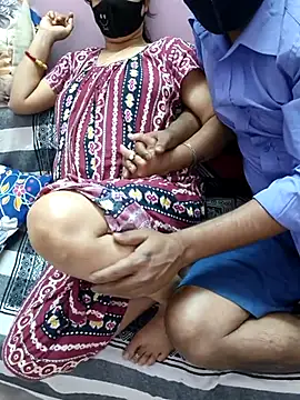 Snapshot of Cute-manisha chatting on 02/28/25, 09:47 Cute-manisha online show from 02/28/25, 09:47