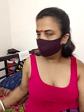 Snapshot of Cute-manisha chatting on 11/04/25, 05:06 Cute-manisha online show from 11/04/25, 05:06