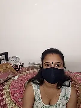 Cute-manisha online show from 04/13/26, 01:16