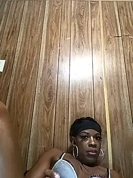 Snapshot of kobrashekyng chatting on 12/14/25, 11:09 kobrashekyng online show from 12/14/25, 11:09