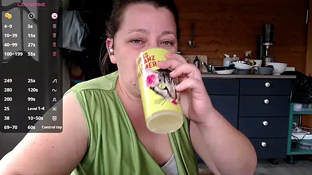 KasiaPrivat online show from 11/16/25, 12:11