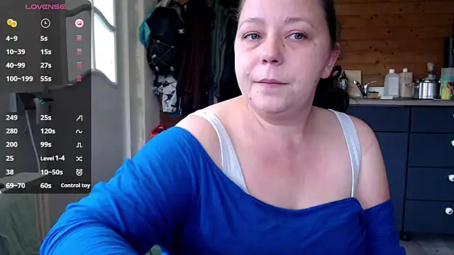 KasiaPrivat online show from 11/18/25, 08:19