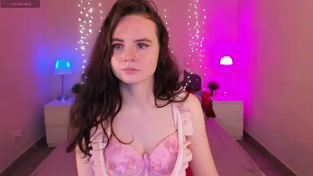 Snapshot of AmA_lia_ chatting on 01/14/25, 08:31 AmA lia online show from 01/14/25, 08:31