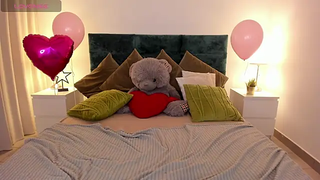 Snapshot of AmA_lia_ chatting on 03/06/25, 01:14 AmA lia online show from 03/06/25, 01:14