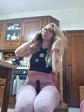 harleyejoker1 online show from 04/13/26, 08:42