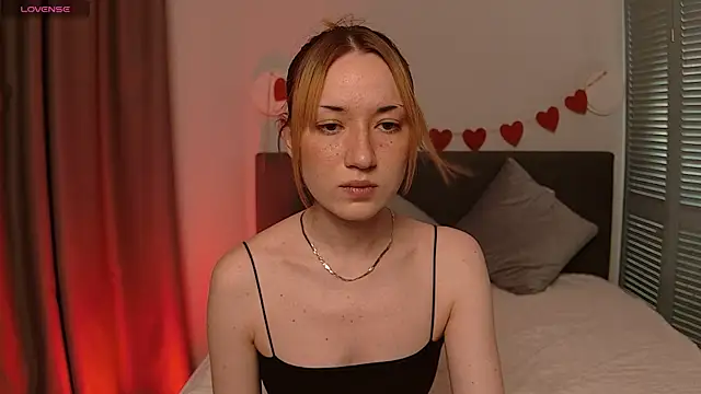 Maddy Garcia online show from 02/15/25, 11:58