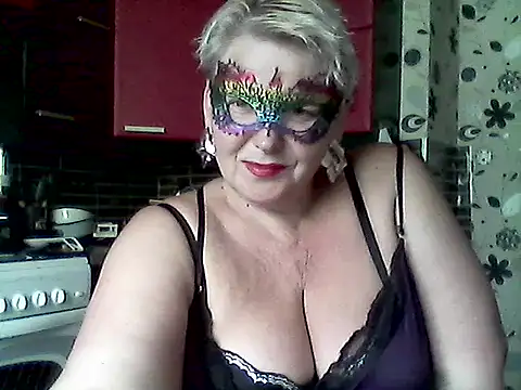 Lisa Suzie online show from 05/22/26, 08:21