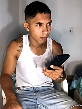 maximo vega newv online show from 12/02/25, 03:07