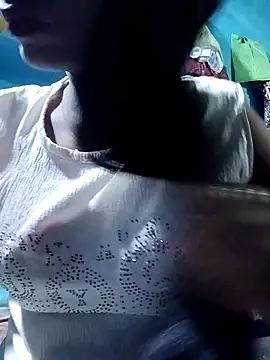 Kajal  Mehra online show from 11/11/25, 03:45