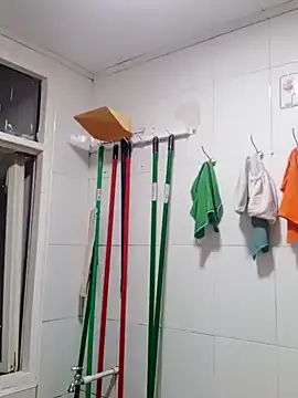 Snapshot of Darly_Gomez chatting on 01/05/25, 01:45 Darly Gomez online show from 01/05/25, 01:45