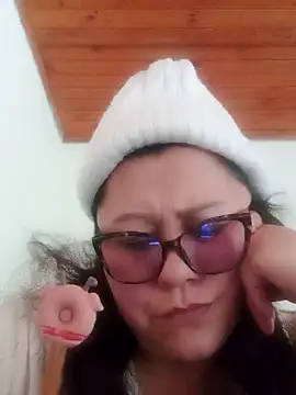 Snapshot of Darly_Gomez chatting on 01/30/25, 04:55 Darly Gomez online show from 01/30/25, 04:55