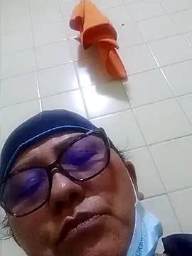 Snapshot of Darly_Gomez chatting on 01/31/25, 12:39 Darly Gomez online show from 01/31/25, 12:39