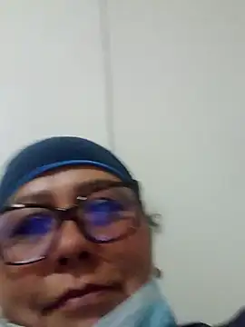 Snapshot of Darly_Gomez chatting on 02/15/25, 04:58 Darly Gomez online show from 02/15/25, 04:58