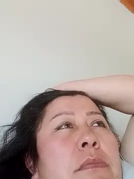 Snapshot of Darly_Gomez chatting on 02/16/25, 08:44 Darly Gomez online show from 02/16/25, 08:44