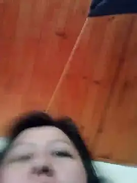 Snapshot of Darly_Gomez chatting on 02/25/25, 03:38 Darly Gomez online show from 02/25/25, 03:38