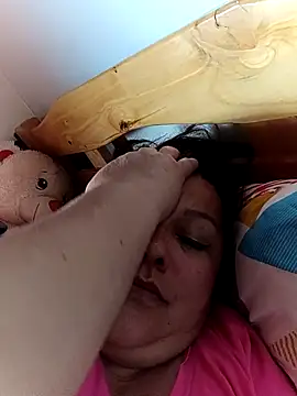 Snapshot of Darly_Gomez chatting on 01/06/26, 02:21 Darly Gomez online show from 01/06/26, 02:21