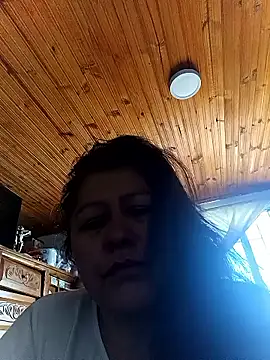 Snapshot of Darly_Gomez chatting on 01/09/26, 01:36 Darly Gomez online show from 01/09/26, 01:36