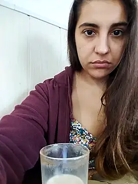 Snapshot of Ursumi1 chatting on 10/28/25, 10:41 Ursumi1 online show from 10/28/25, 10:41