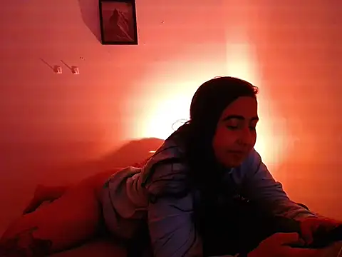 Snapshot of aria_jhonsson chatting on 12/29/24, 04:27 aria jhonsson online show from 12/29/24, 04:27