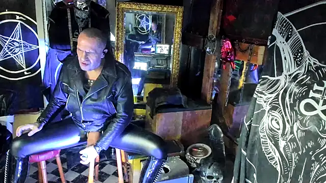 BULGEDEMON online show from 11/29/25, 02:20