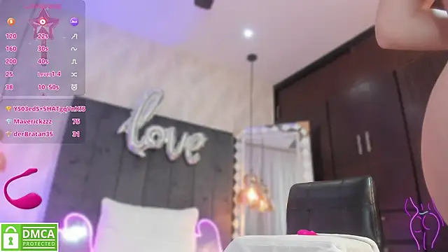 SHARONN     online show from 03/08/25, 10:00