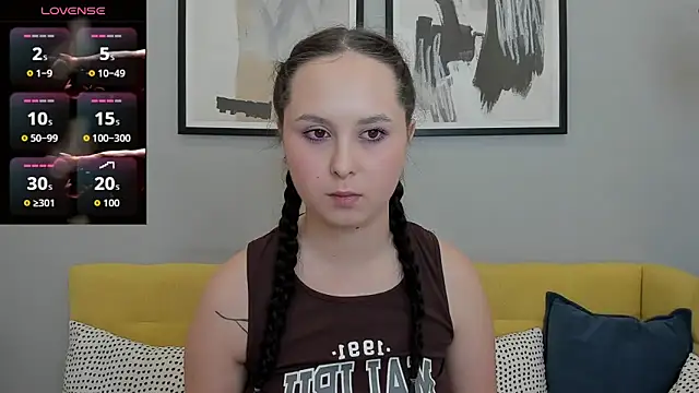 BeatriceReeves online show from 06/03/26, 01:08