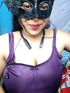 Sexy Mona Bhabhi online show from 02/18/25, 06:15