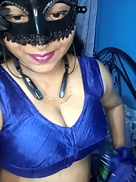 Sexy Mona Bhabhi online show from 03/03/25, 05:29