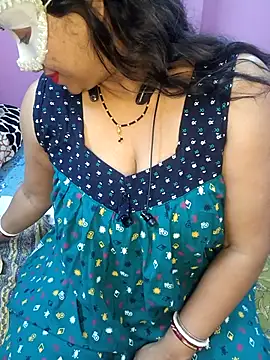 Sexy Mona Bhabhi online show from 02/12/26, 06:36