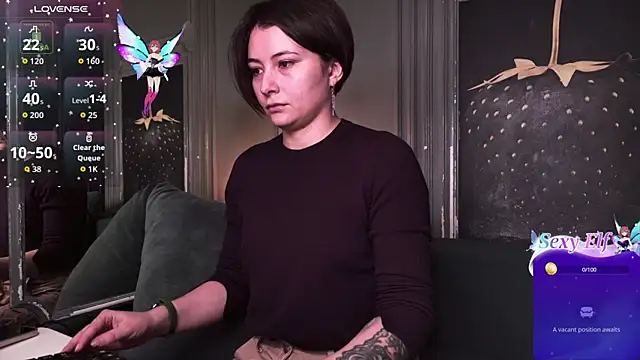 Ishtar Divine online show from 04/04/26, 03:53