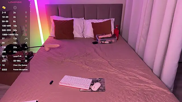 Snapshot of Walt_Enjoy chatting on 11/28/25, 06:10 Walt Enjoy online show from 11/28/25, 06:10