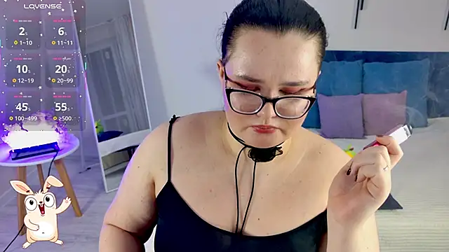 Snapshot of Jessica_Joy chatting on 02/19/25, 02:12 Jessica Joy online show from 02/19/25, 02:12