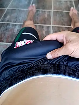 Snapshot of paubabando_ chatting on 03/05/25, 04:35 paubabando online show from 03/05/25, 04:35