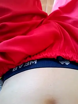 Snapshot of paubabando_ chatting on 03/07/25, 12:34 paubabando online show from 03/07/25, 12:34