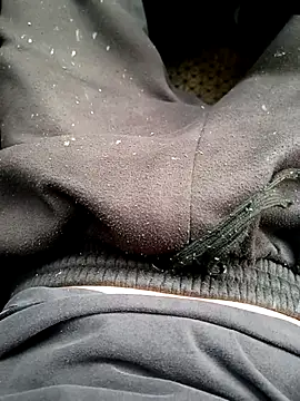 Snapshot of paubabando_ chatting on 10/02/25, 08:49 paubabando online show from 10/02/25, 08:49