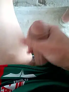 paubabando  online show from 02/28/26, 12:06