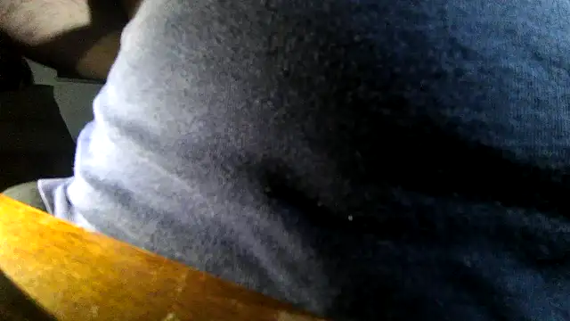 Snapshot of angel0_voglioso chatting on 01/06/25, 09:00 angel0 voglioso online show from 01/06/25, 09:00