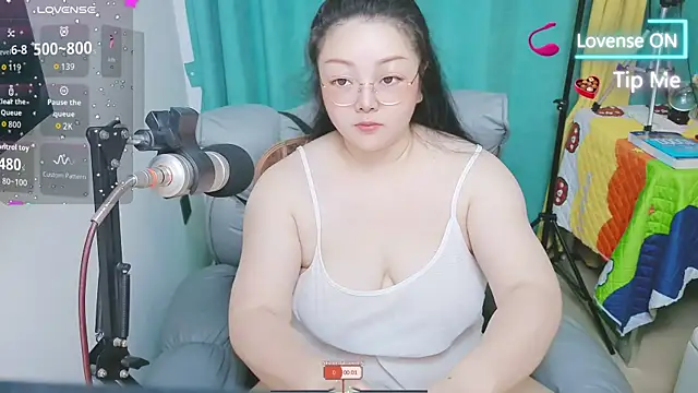 Weiwei5200 online show from 05/23/26, 03:01