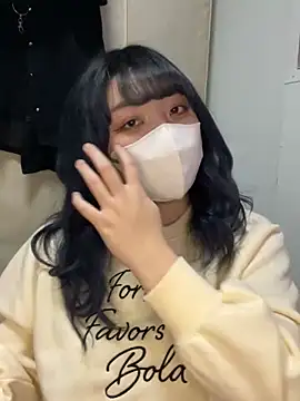 Snapshot of YUNA-yuna chatting on 01/28/25, 01:27 YUNA-yuna online show from 01/28/25, 01:27