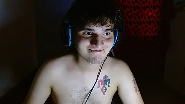 Snapshot of Charley_quin chatting on 07/11/26, 10:22 Charley quin online show from 07/11/26, 10:22