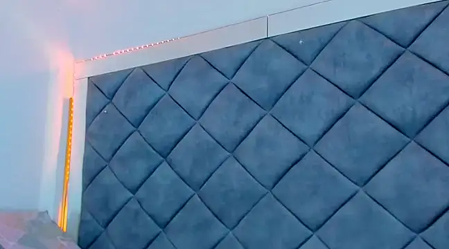 Nellyhills online show from 02/04/25, 01:06