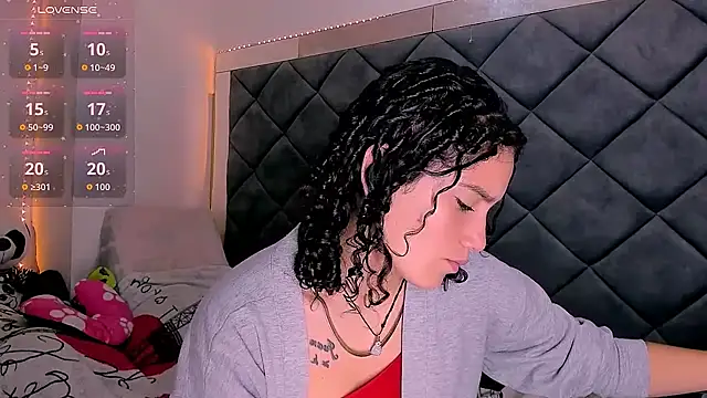 Nellyhills online show from 09/30/25, 10:20