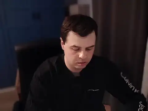 CuteMan33 online show from 03/08/26, 11:30