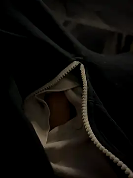 Snapshot of EhemannTotti chatting on 10/26/25, 10:04 EhemannTotti online show from 10/26/25, 10:04